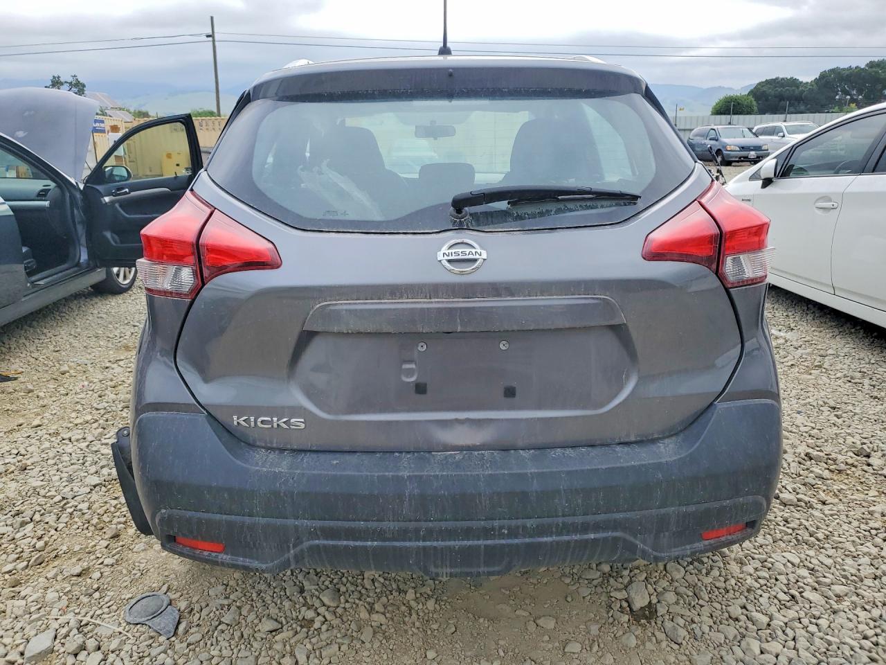 2018 Nissan Kicks S - Фото 6