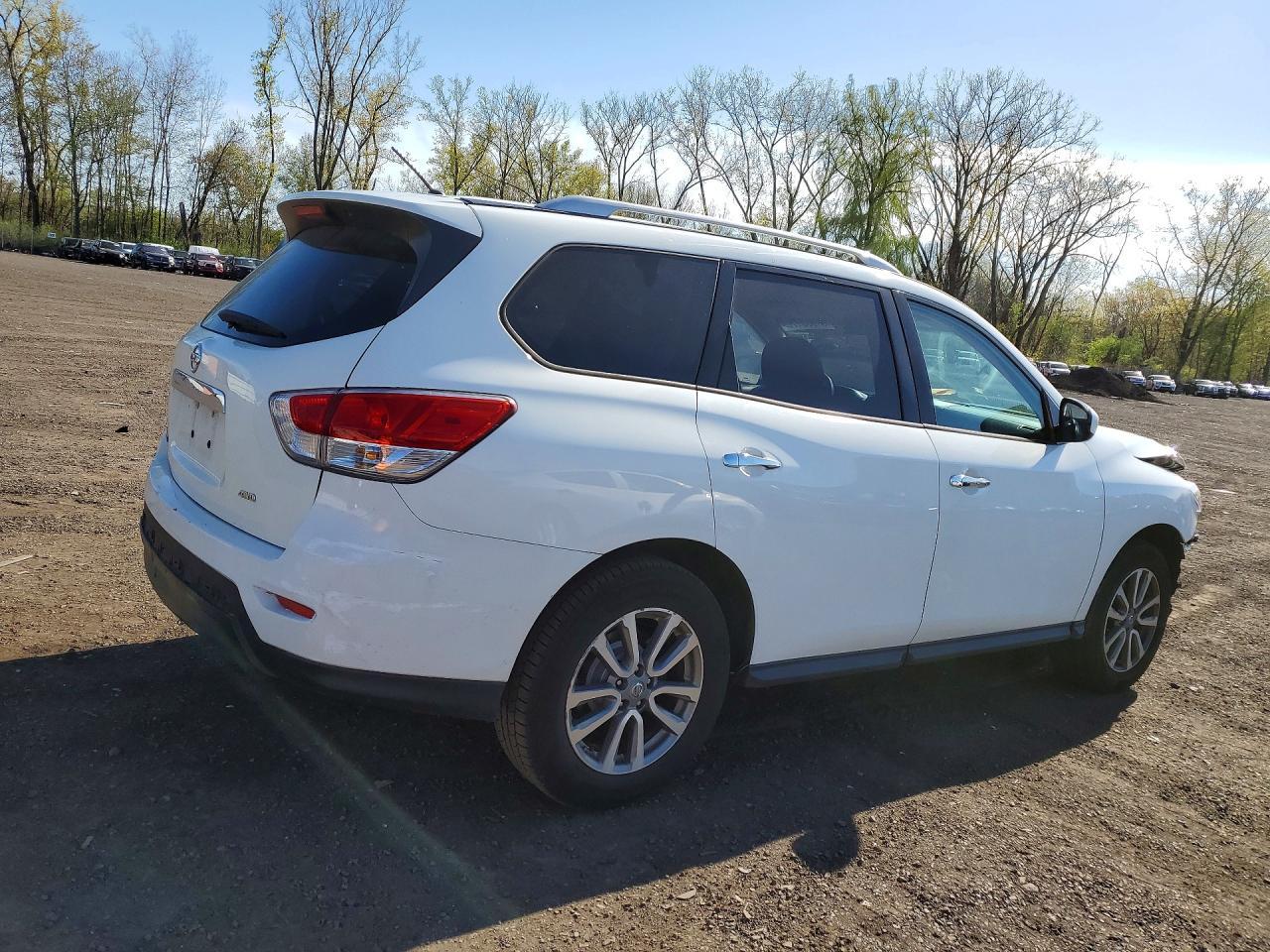 2016 Nissan Pathfinder - Фото 3