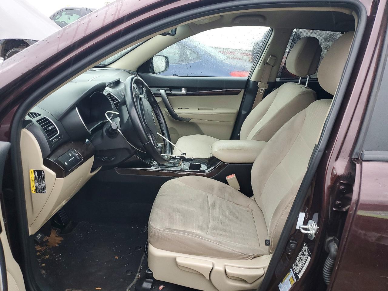 2014 Kia Sorento - Image 7