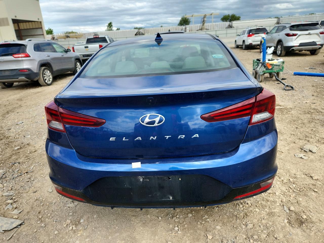 2020 Hyundai Elantra Sel - Фото 6