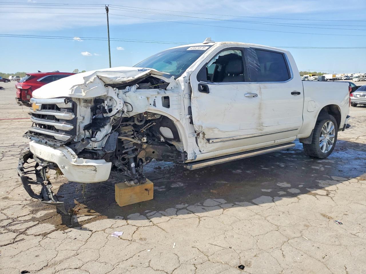 2023 Chevrolet Silverado K1500 High Country