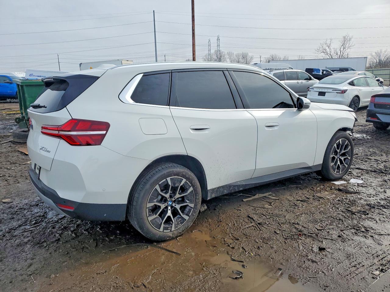 2025 BMW X3 30 xDrive - Image 3