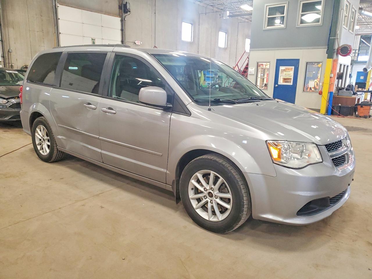 2016 Dodge Grand Caravan Sxt - Фото 4