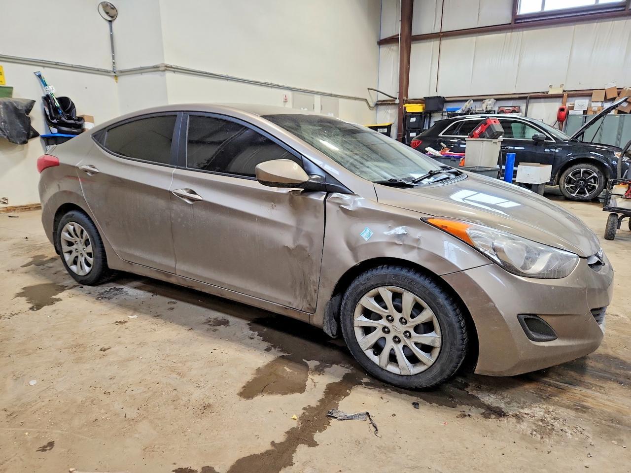 2013 Hyundai Elantra Gls - Фото 4