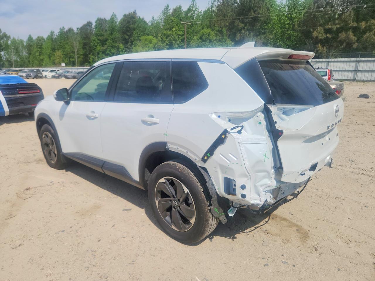 2025 Nissan Rogue Sv - Фото 2