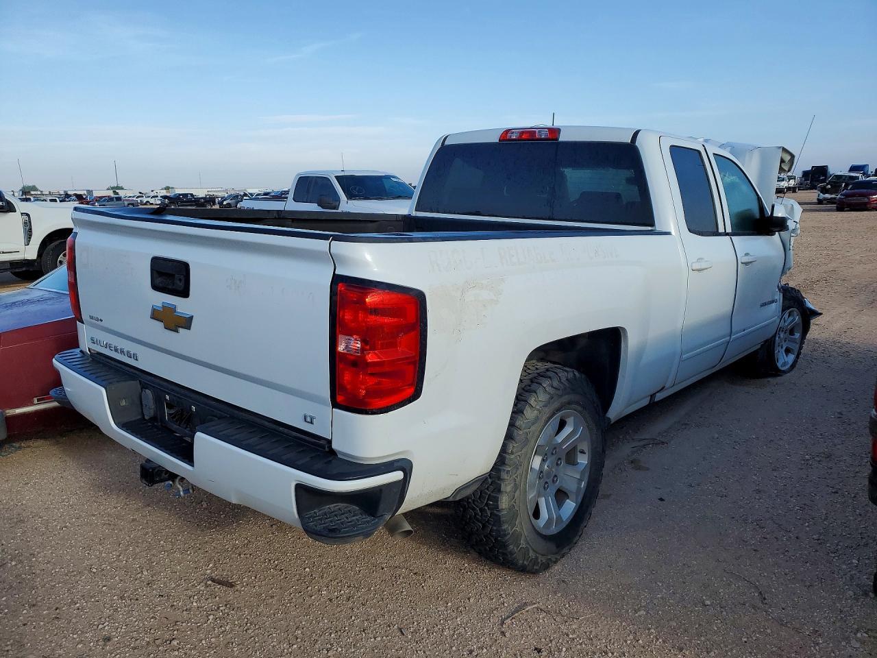 2017 Chevrolet Silverado K1500 Lt - Фото 3