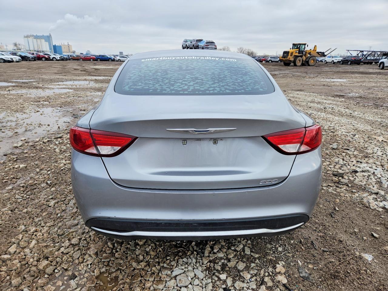 2015 Chrysler 200 Limited - Фото 6