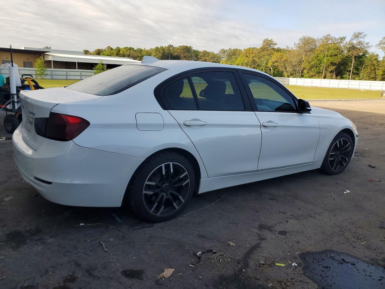 2013 BMW 328 I Sulev - Фото 3