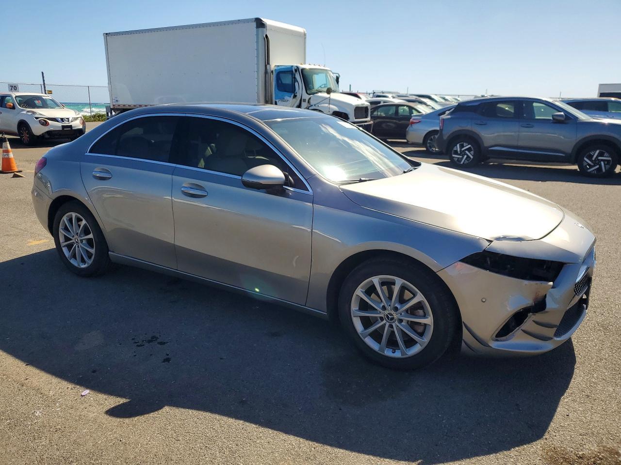 2019 Mercedes-Benz A 220 - Image 4