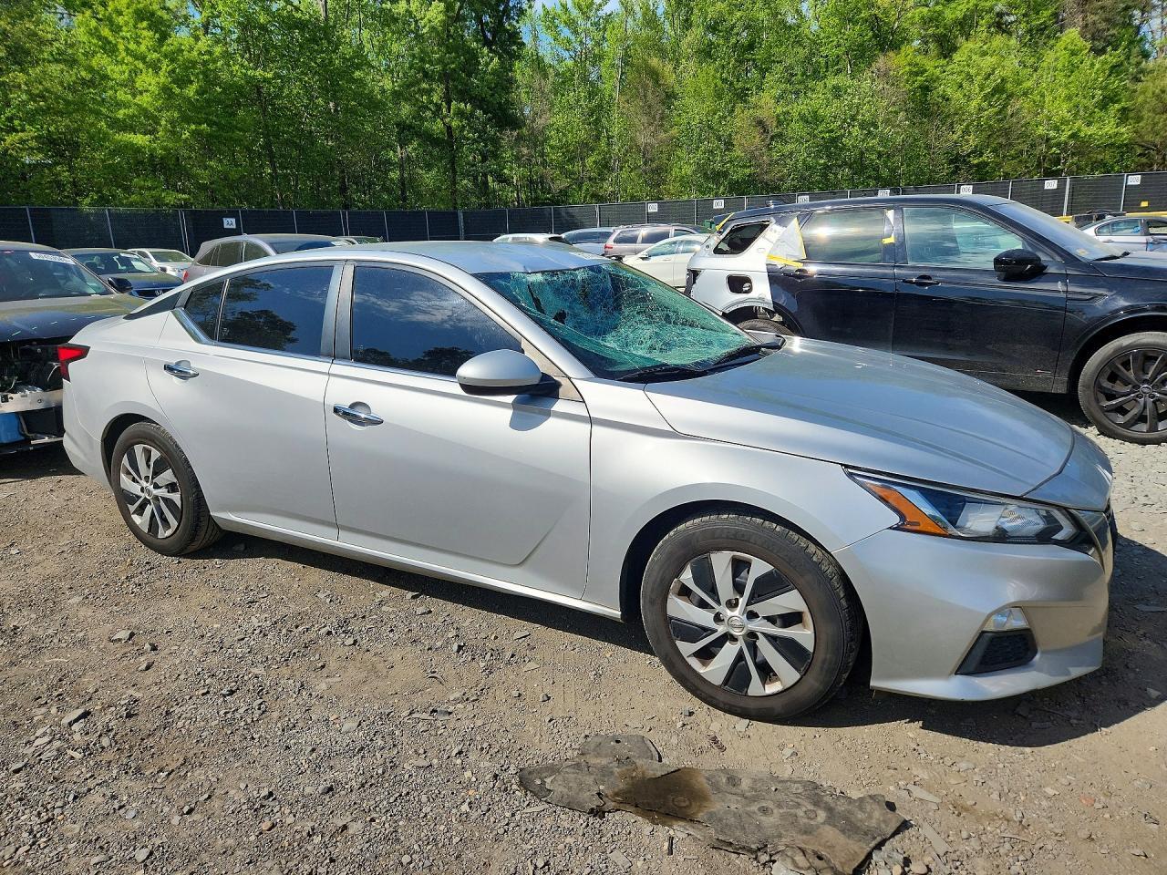 2020 Nissan Altima S - Фото 4