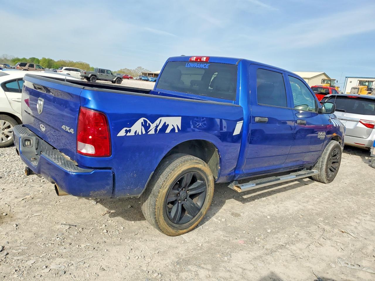 2019 Ram 1500 Classic Tradesman - Image 3