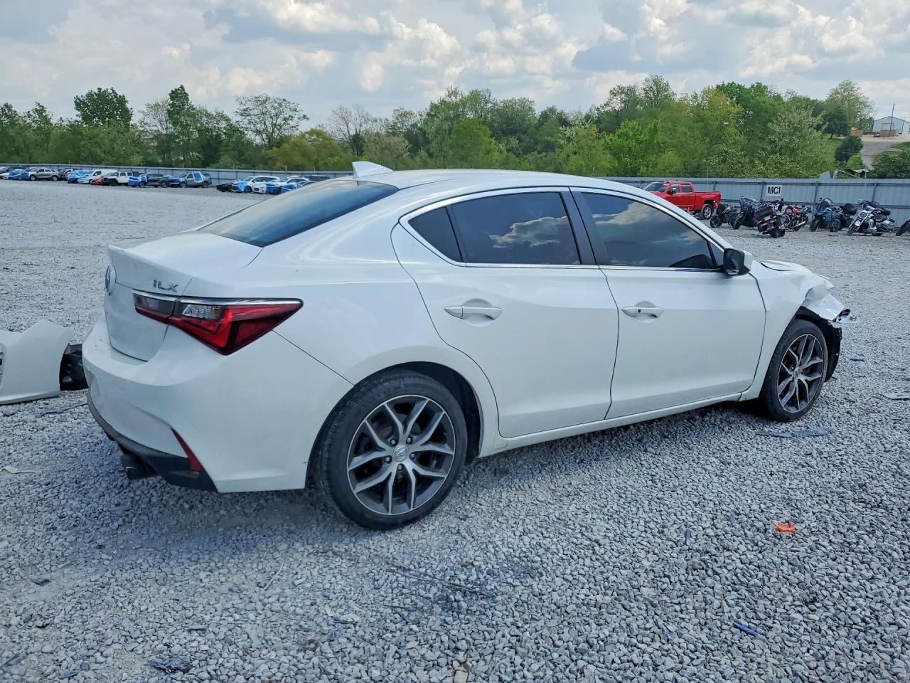 2021 Acura Ilx - Фото 3