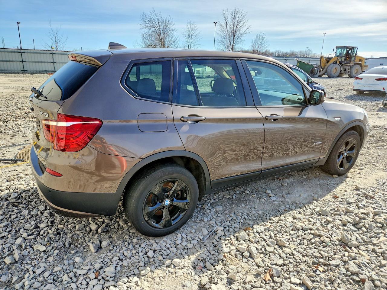 2011 BMW X3 xDrive28I - Фото 3