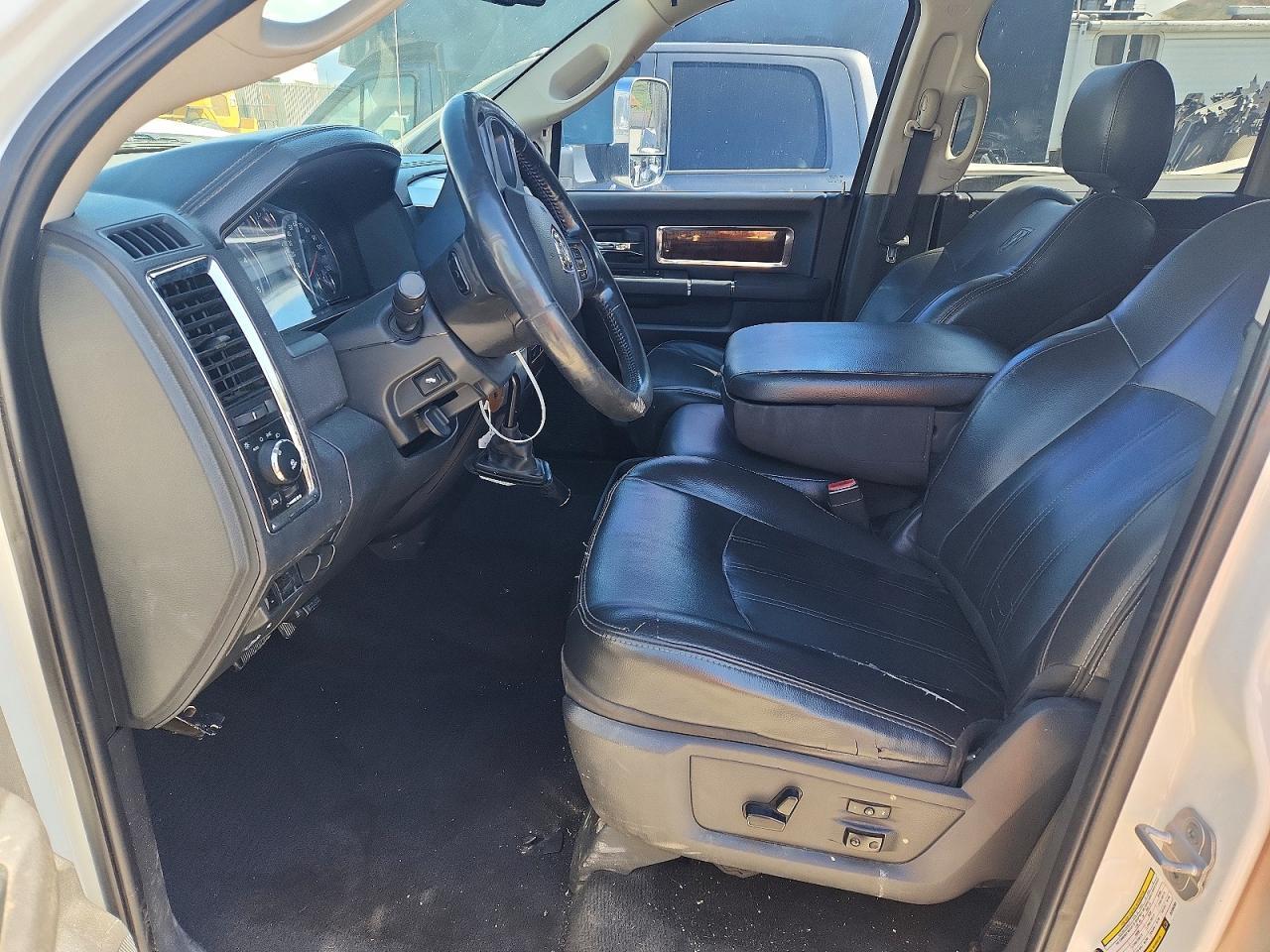 2012 Dodge Ram 3500 Laramie - Фото 7