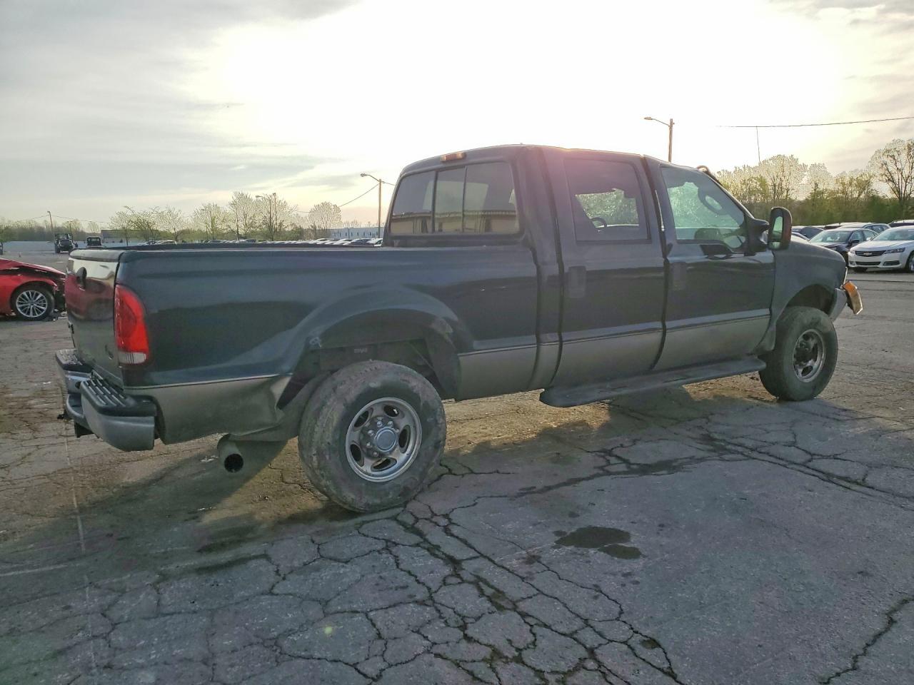 2004 Ford F250 Super Duty - Image 3