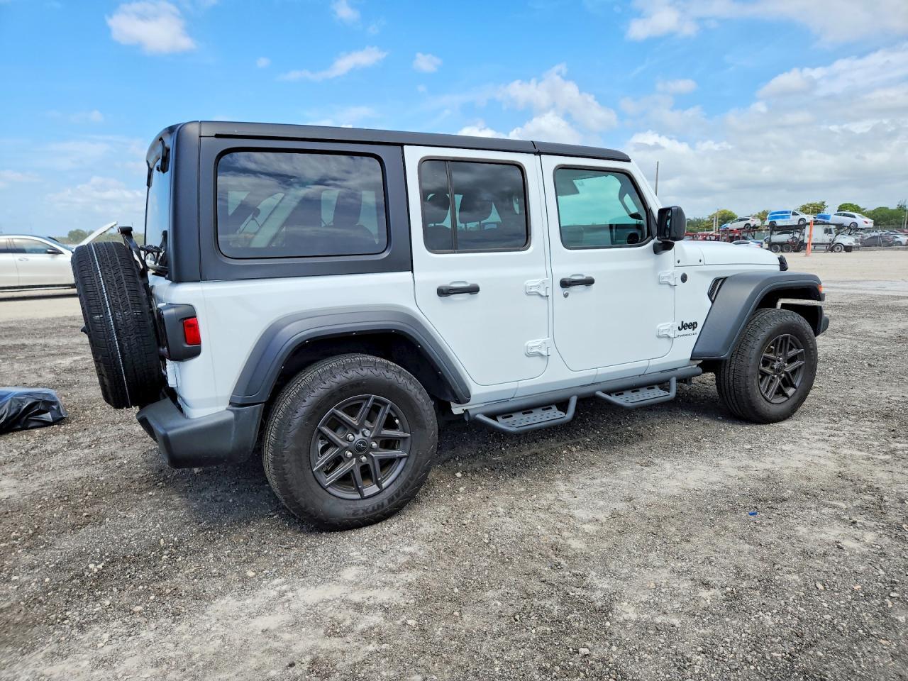 2024 Jeep Wrangler Sport - Фото 3