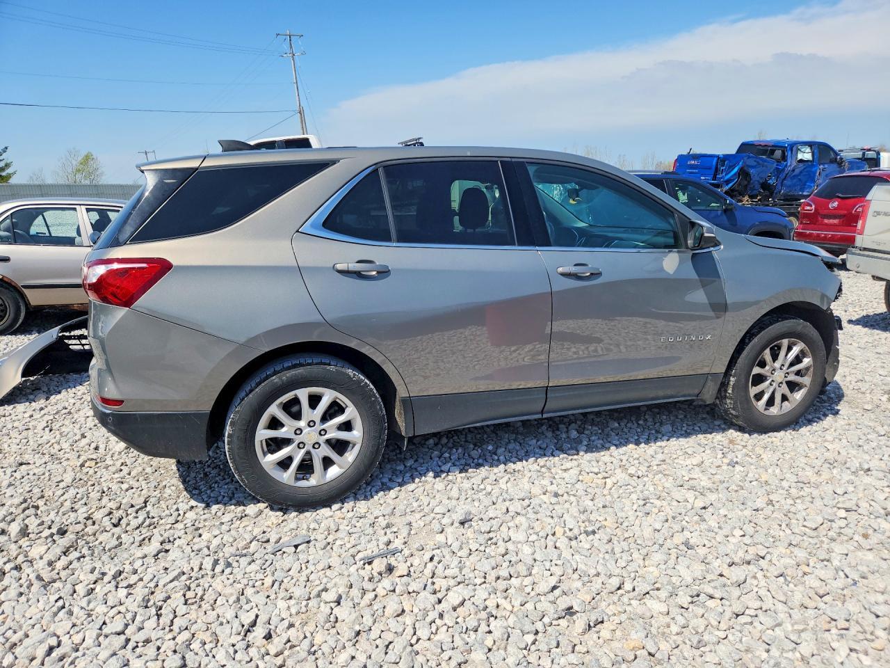 2018 Chevrolet Equinox Lt - Фото 3
