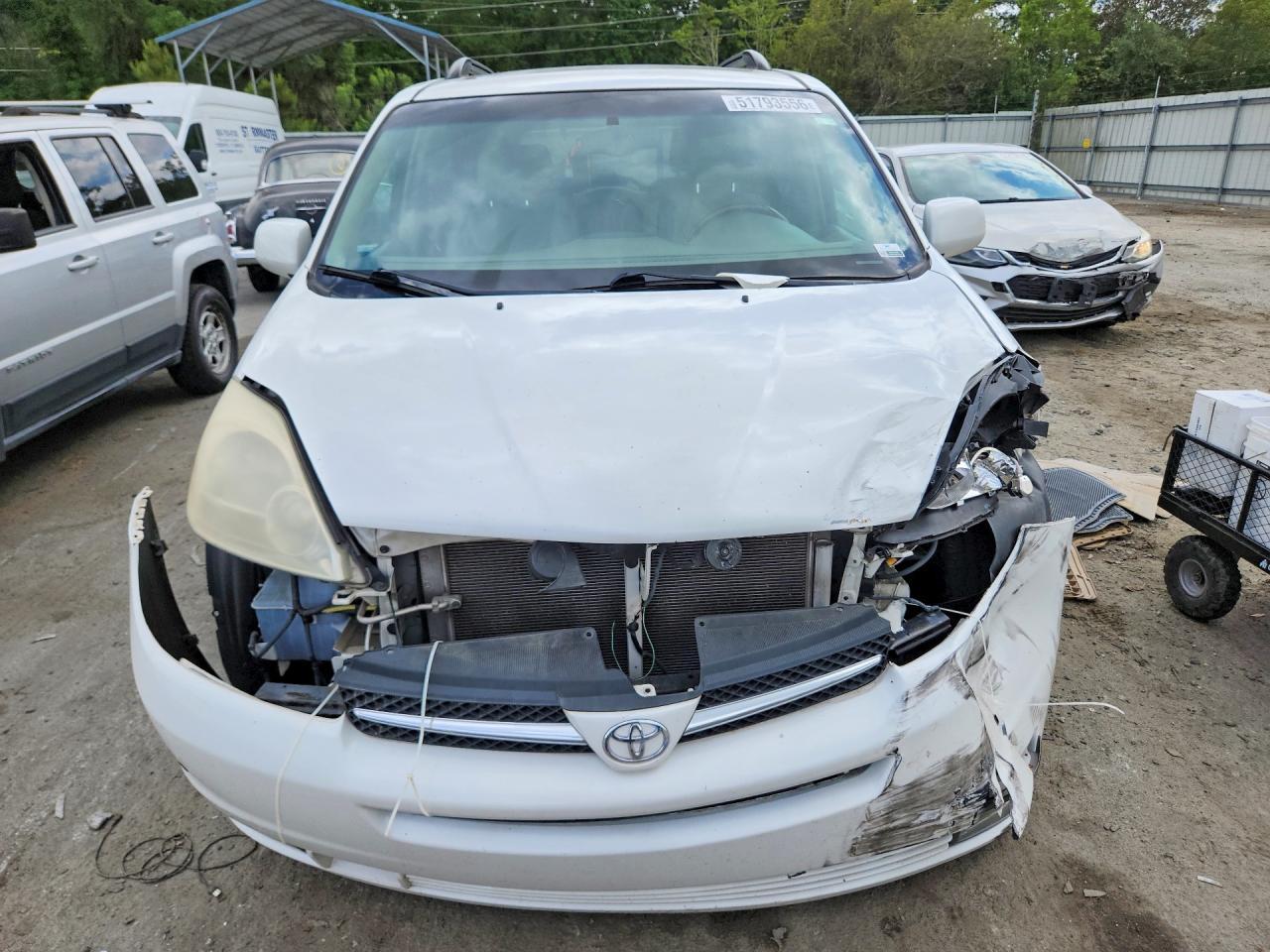 2005 Toyota Sienna Xle Limited 7 Passenger - Image 5
