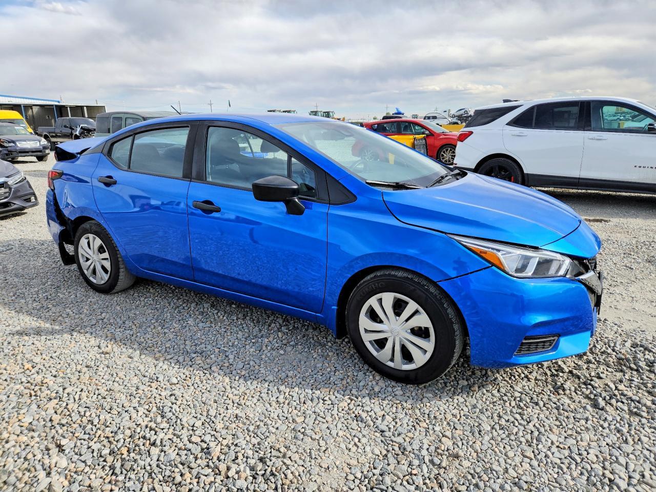 2020 Nissan Versa S - Image 4