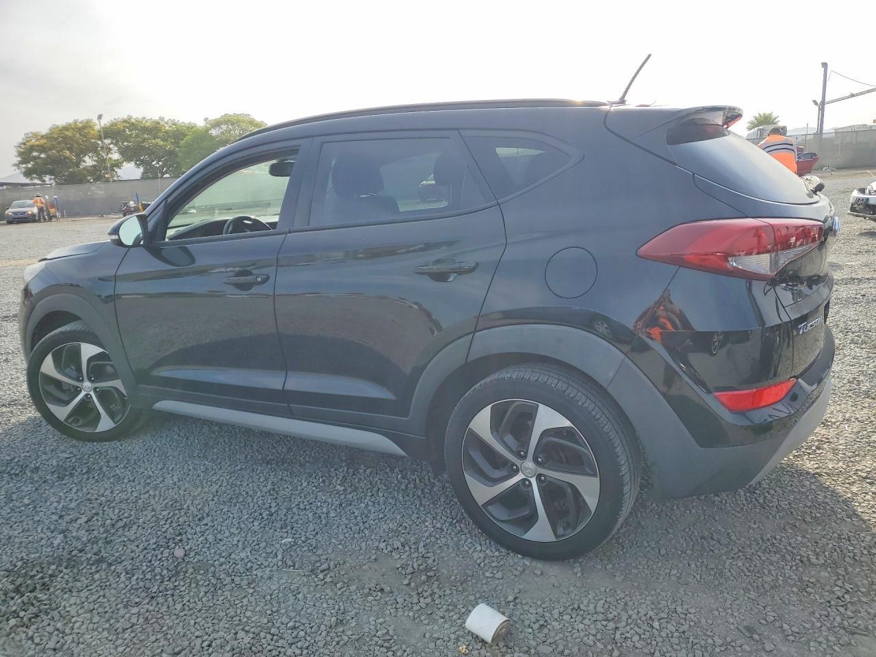 2017 Hyundai Tucson Value - Фото 2