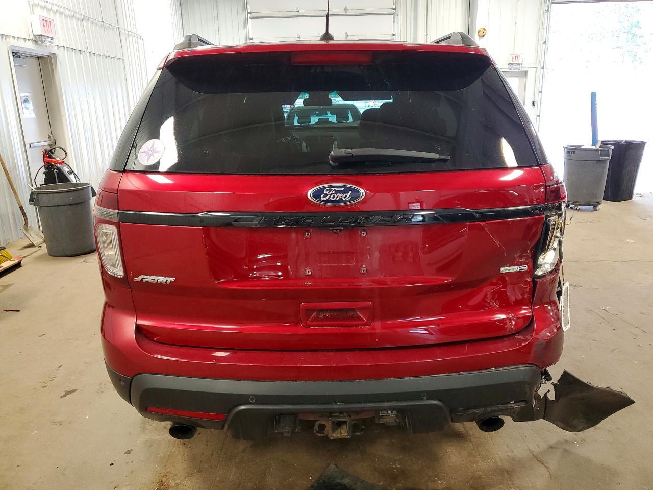 2015 Ford Explorer Sport - Фото 6