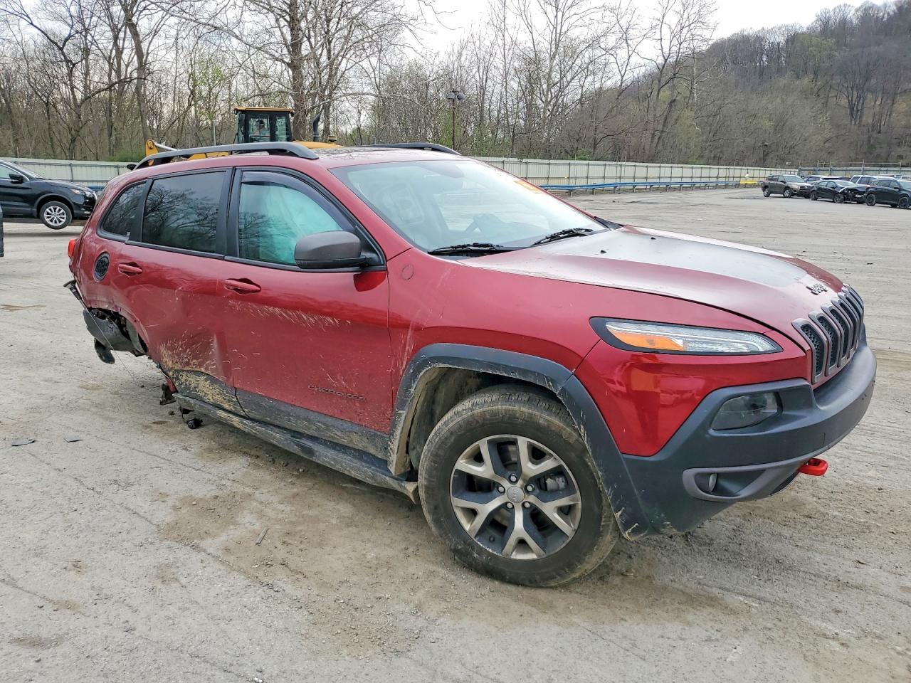 2015 Jeep Cherokee Trailhawk - Image 4
