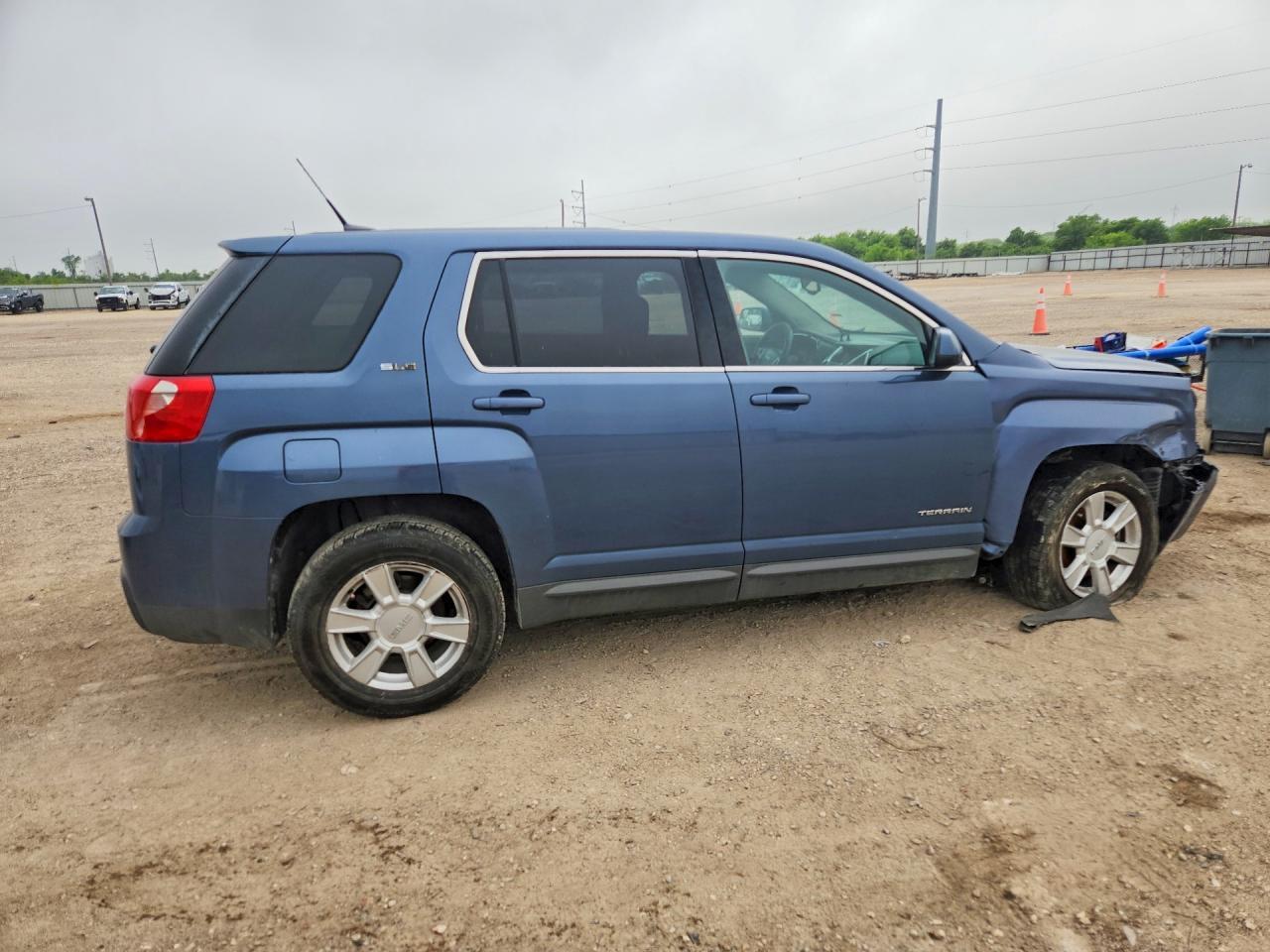 2012 GMC Terrain - Image 3
