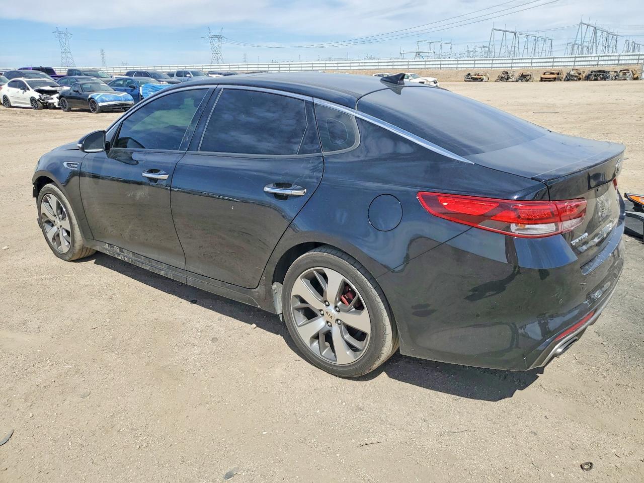 2017 Kia Optima - Фото 2