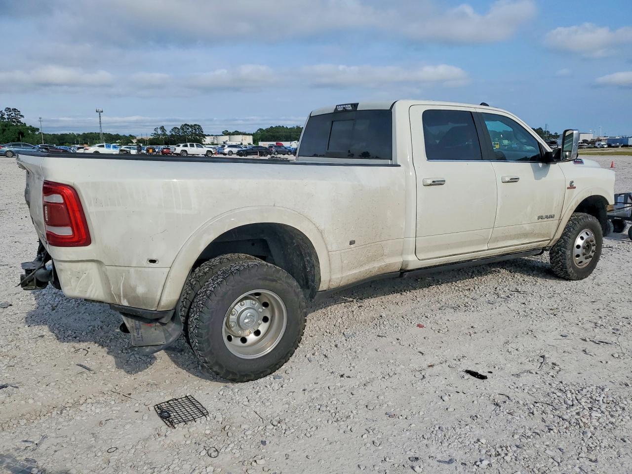 2020 Ram 3500 Laramie - Image 3
