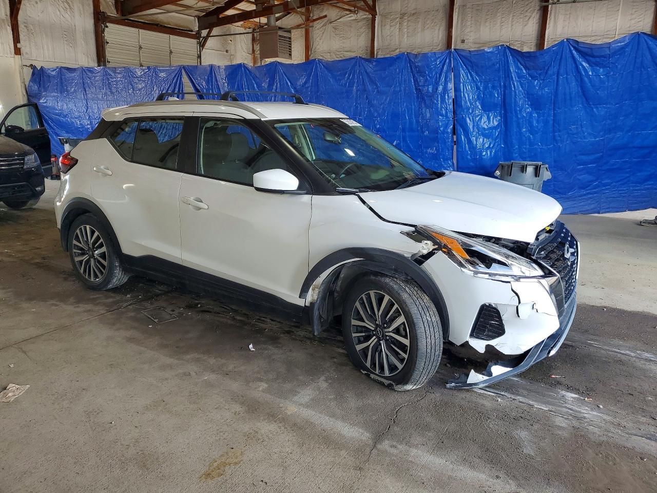 2022 Nissan Kicks Sv- R & D- Cln Title- Pri Fleet - Фото 4