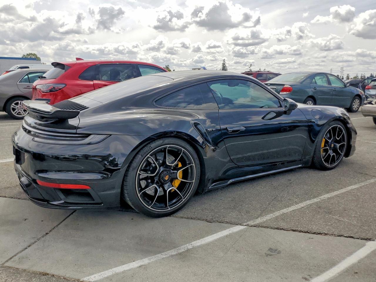 2023 Porsche 911 Turbo - Image 3