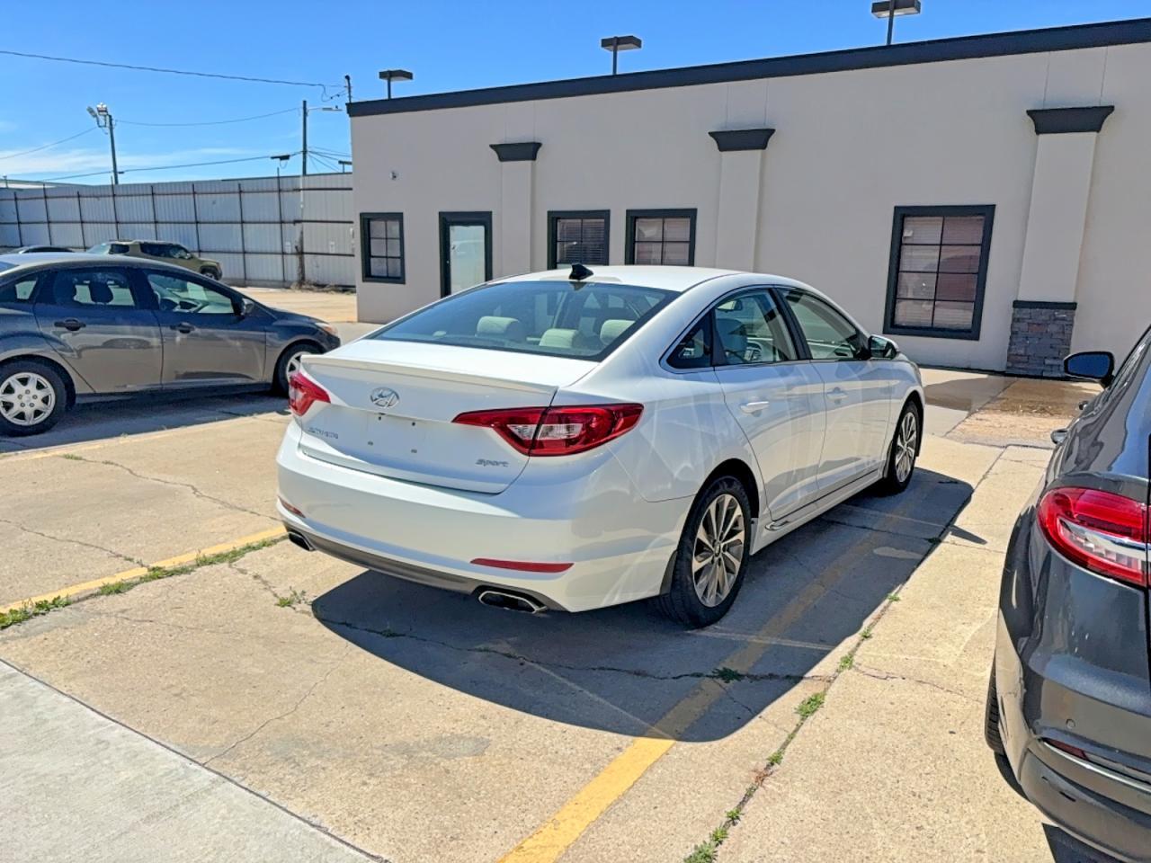 2015 Hyundai Sonata Sport - Фото 4