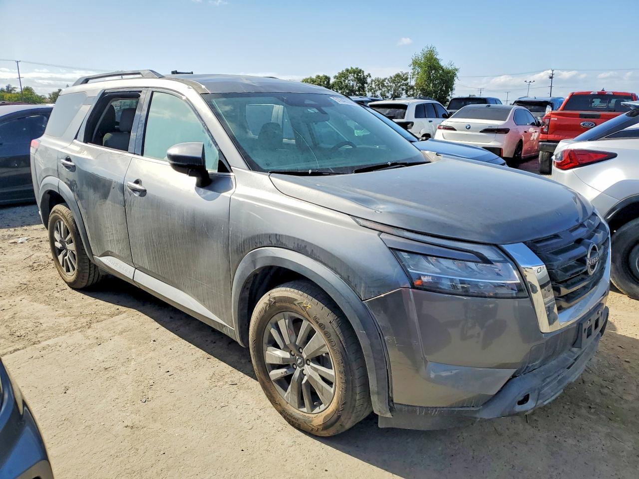 2022 Nissan Pathfinder Sv - Image 4