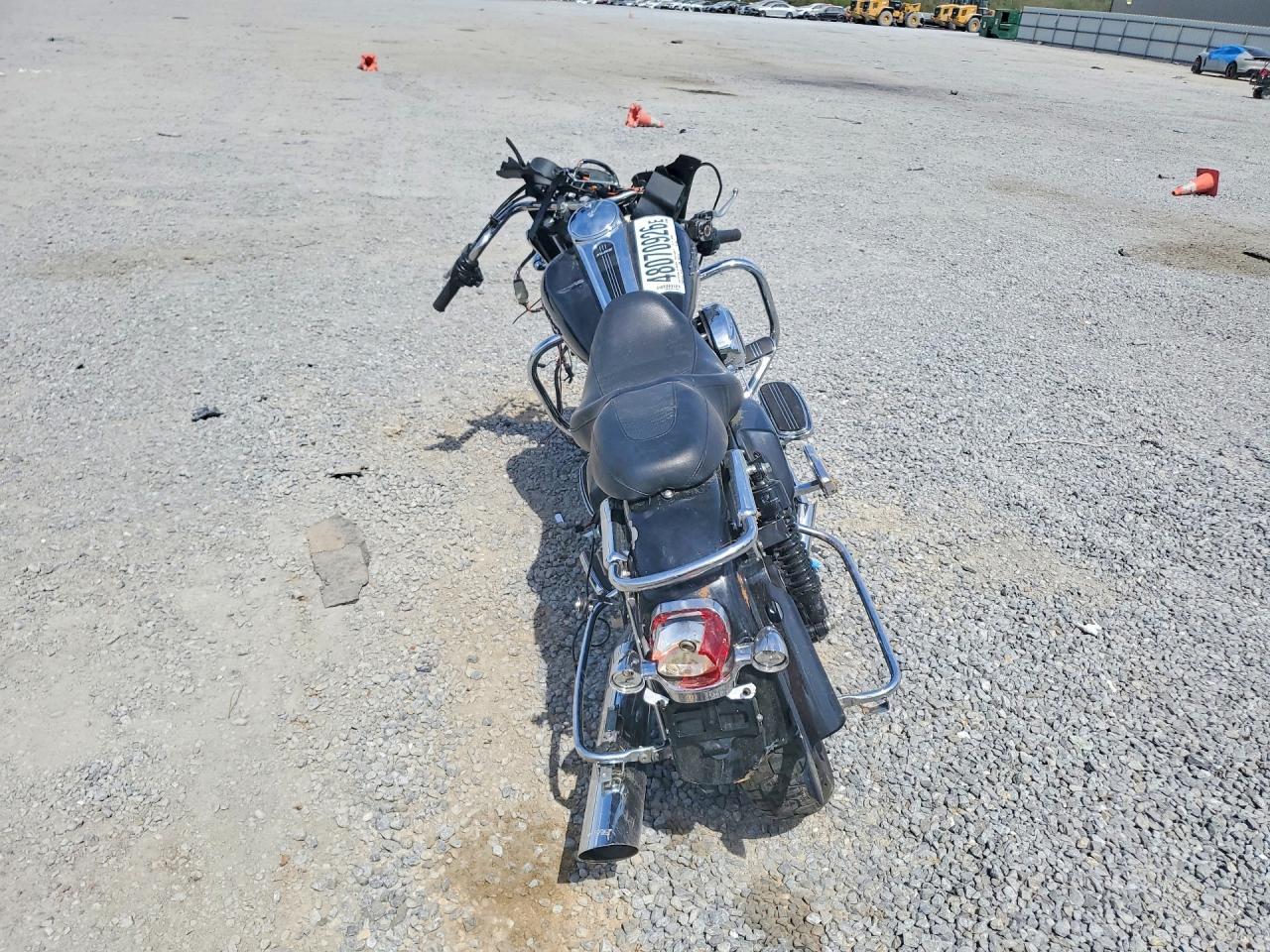 2007 Harley-Davidson Flhx - Фото 4