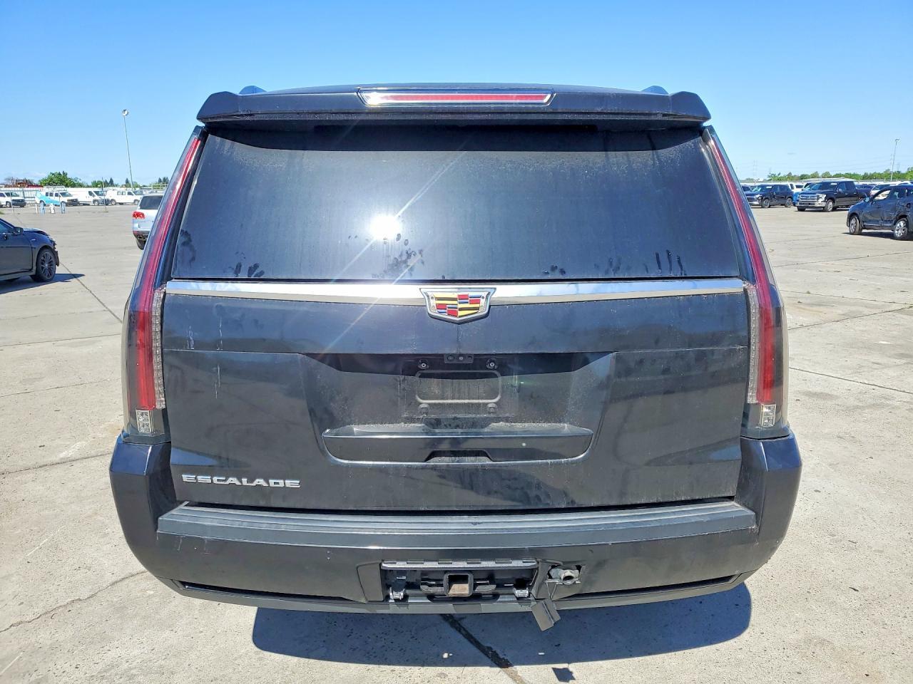 2020 Cadillac Escalade Esv Luxury - Image 6