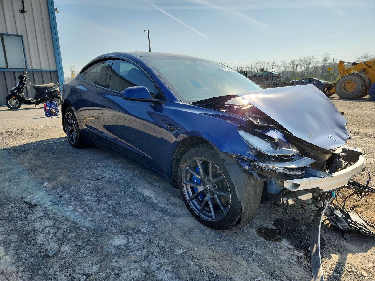 2023 Tesla Model 3 - Image 4