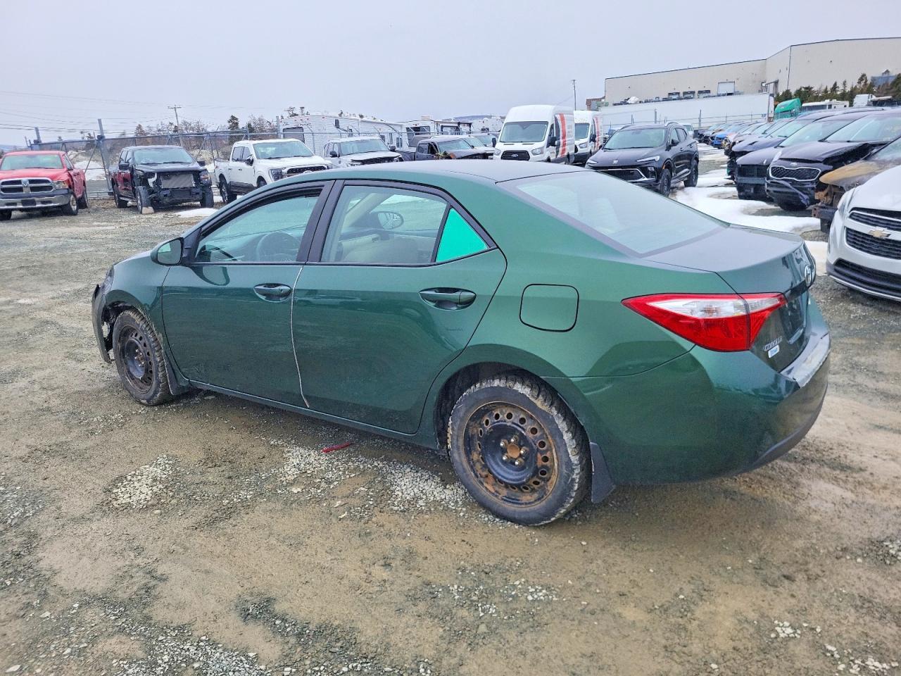 2016 Toyota Corolla L - Фото 2