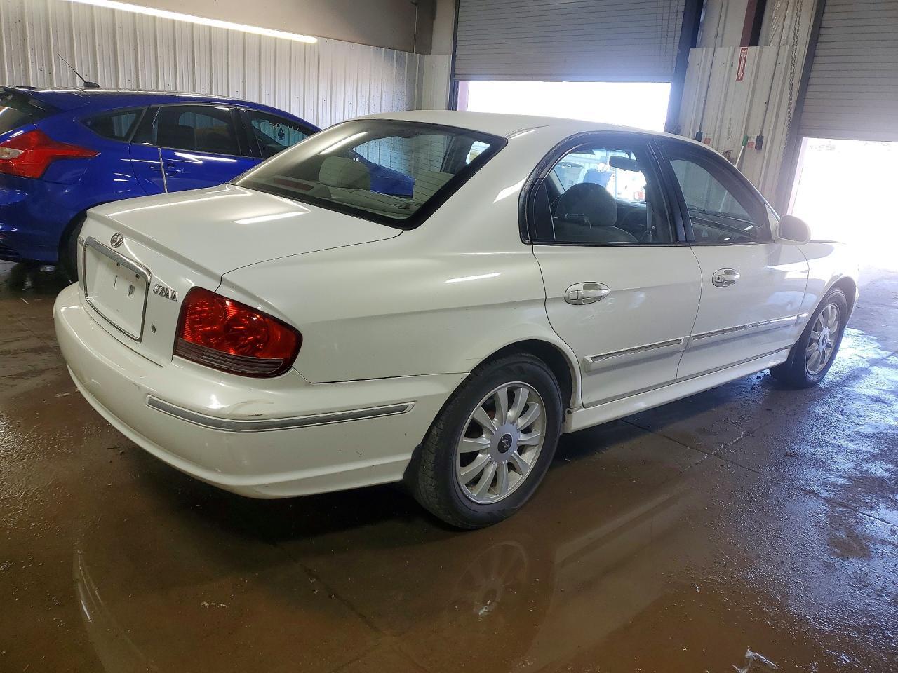 2005 Hyundai Sonata Gls - Image 3