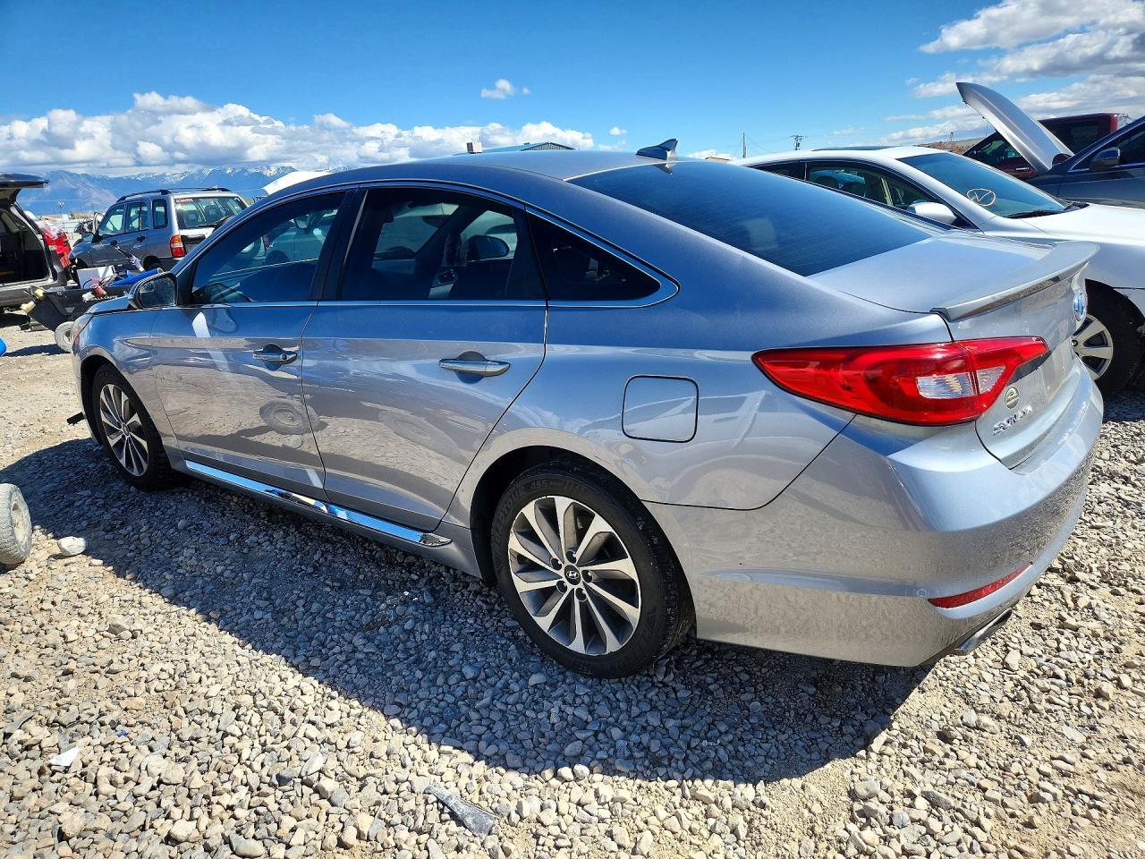 2015 Hyundai Sonata Sport - Фото 2