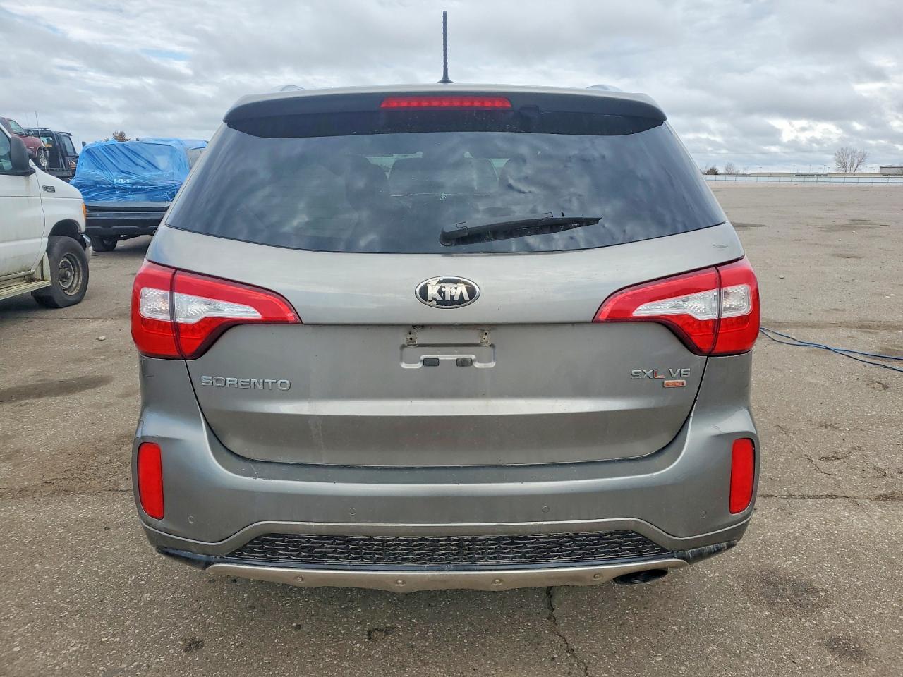 2014 Kia Sorento - Image 6