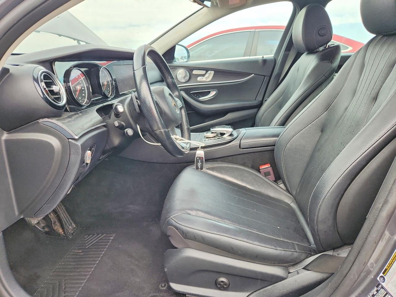2018 Mercedes-Benz E 300 - Фото 7