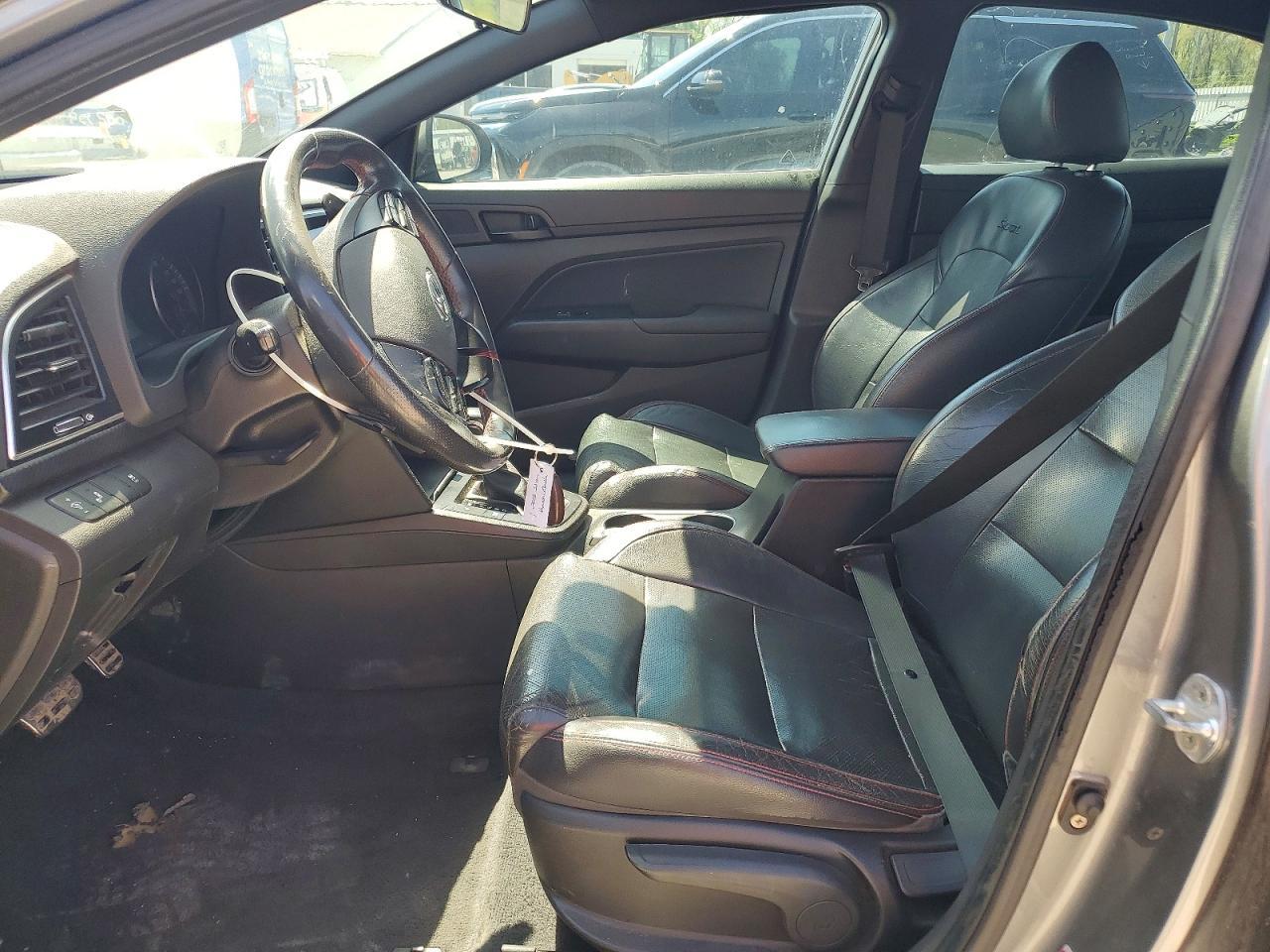 2018 Hyundai Elantra Sport - Image 7