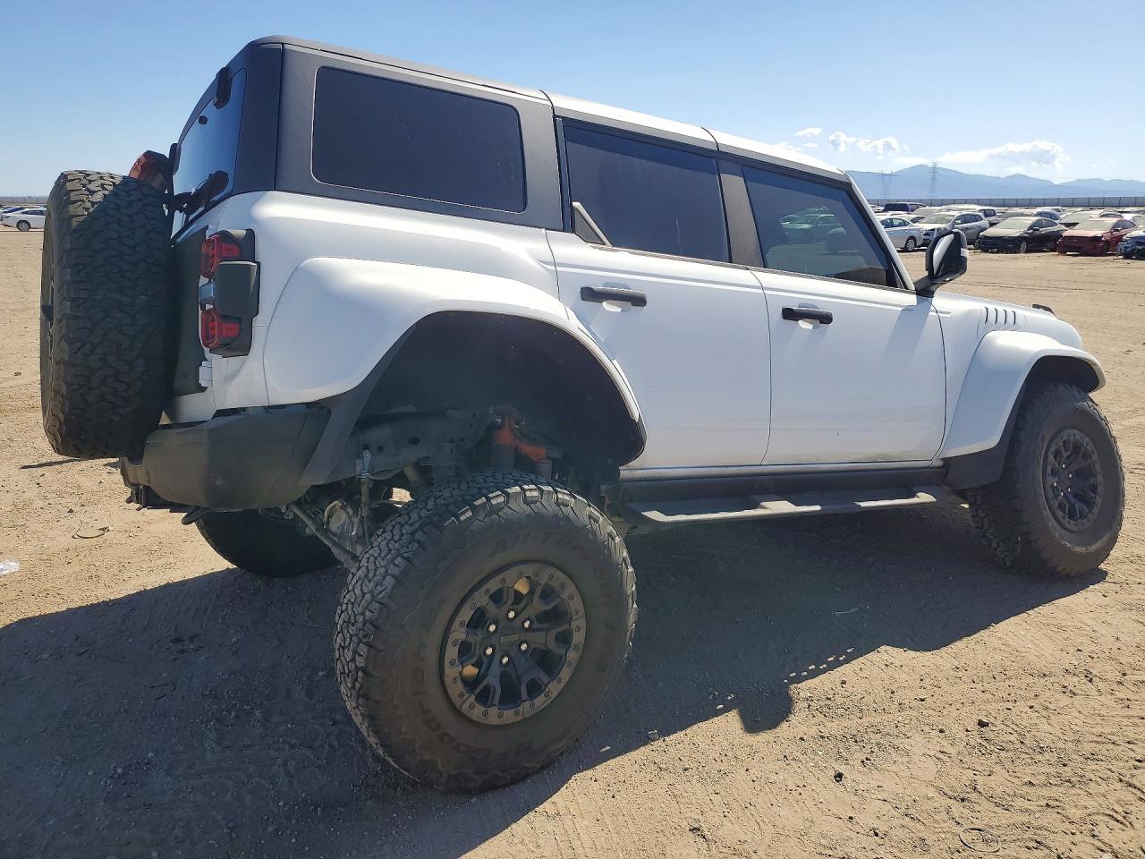 2024 Ford Bronco Raptor - Image 3
