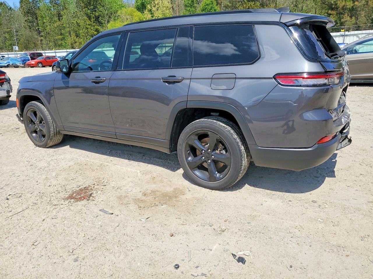 2021 Jeep Grand Cherokee L Laredo - Фото 2