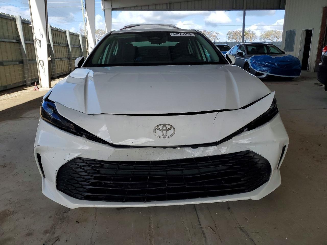 2025 Toyota Camry Le - Фото 5