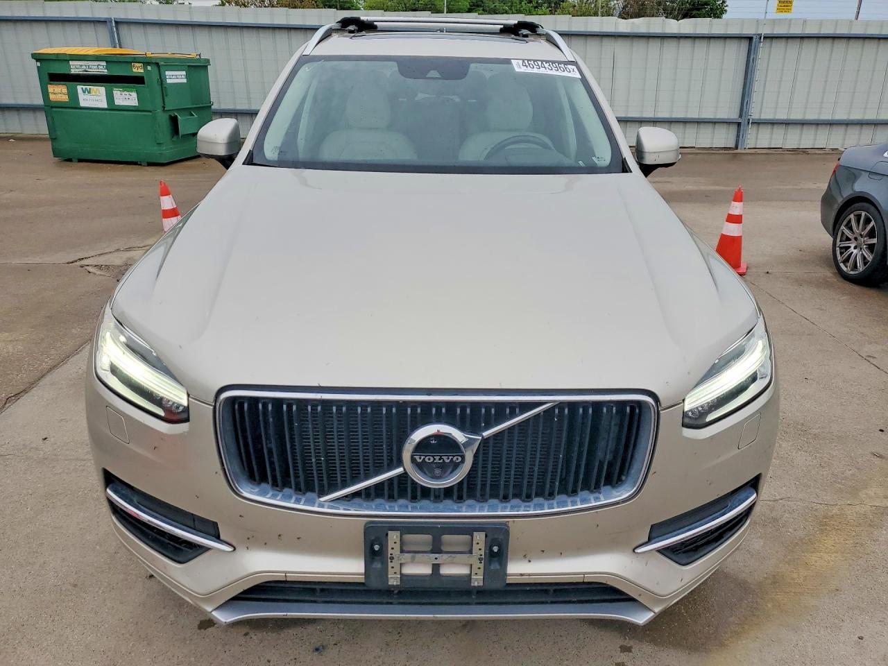 2016 Volvo Xc90 T8 - Image 5