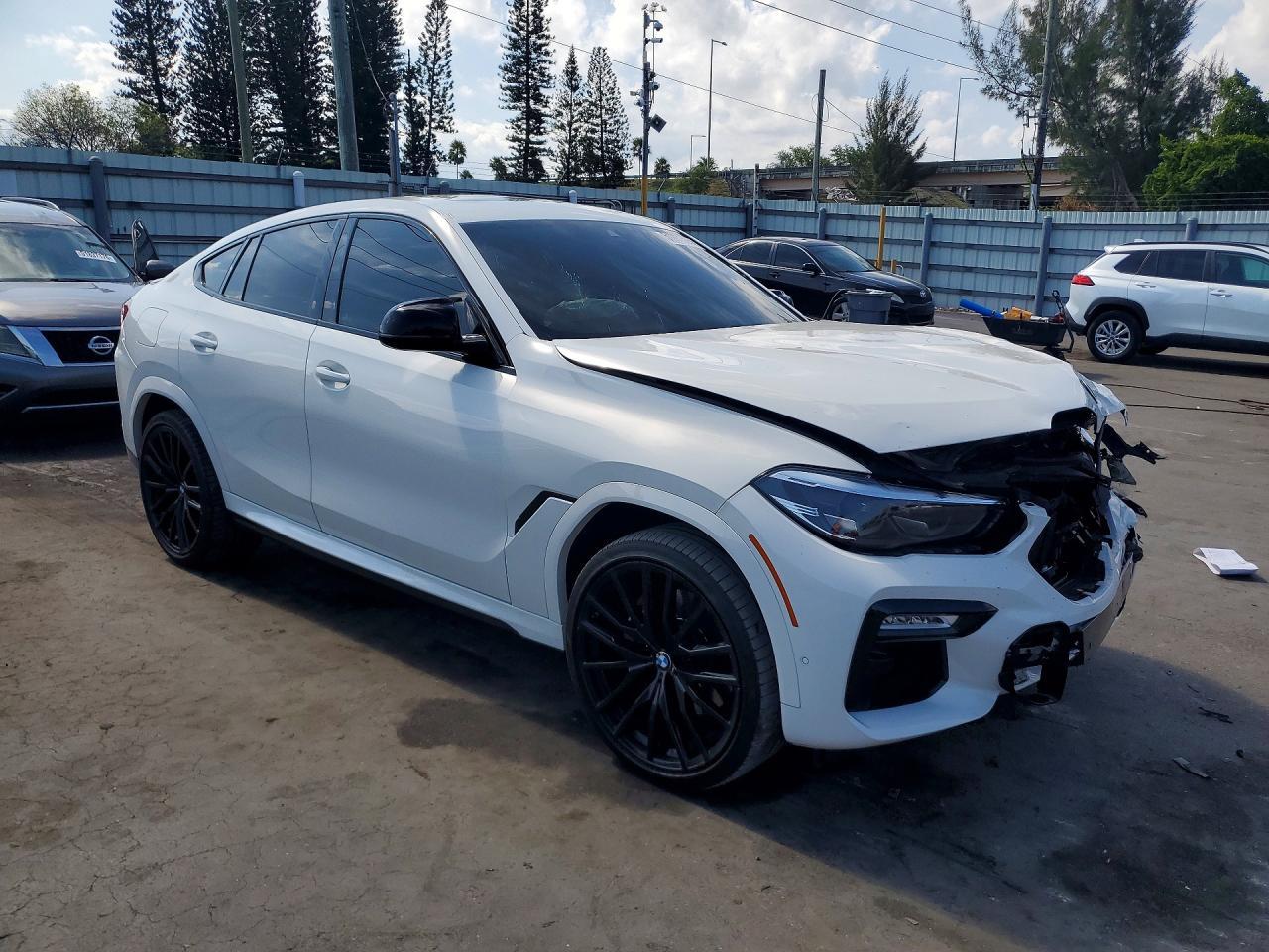 2021 BMW X6 Sdrive 40I - Image 4