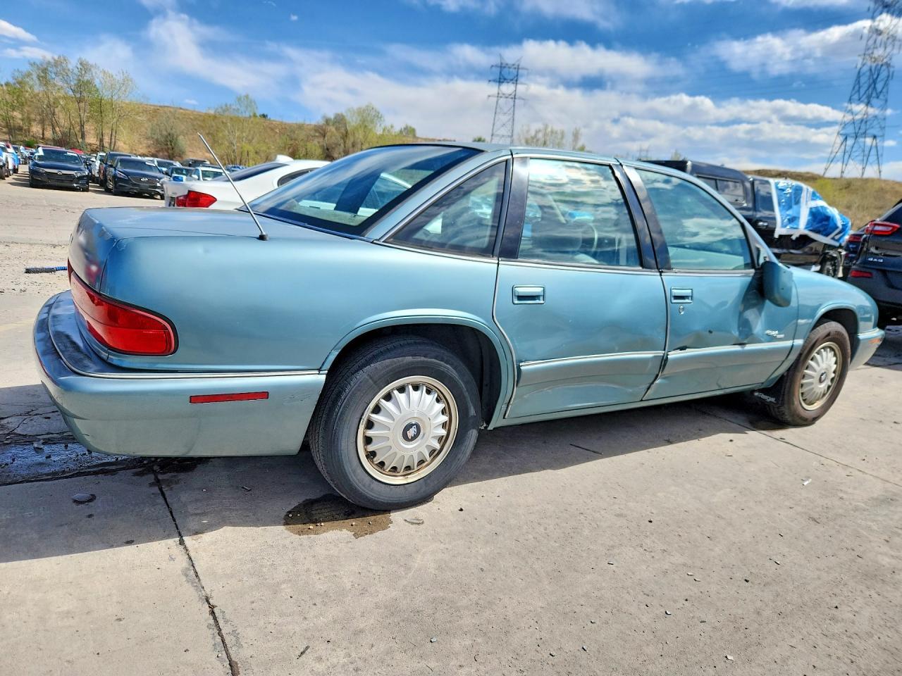 1996 Buick Regal Custom - Фото 3