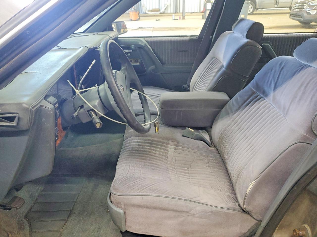1990 Buick Century Custom - Фото 7