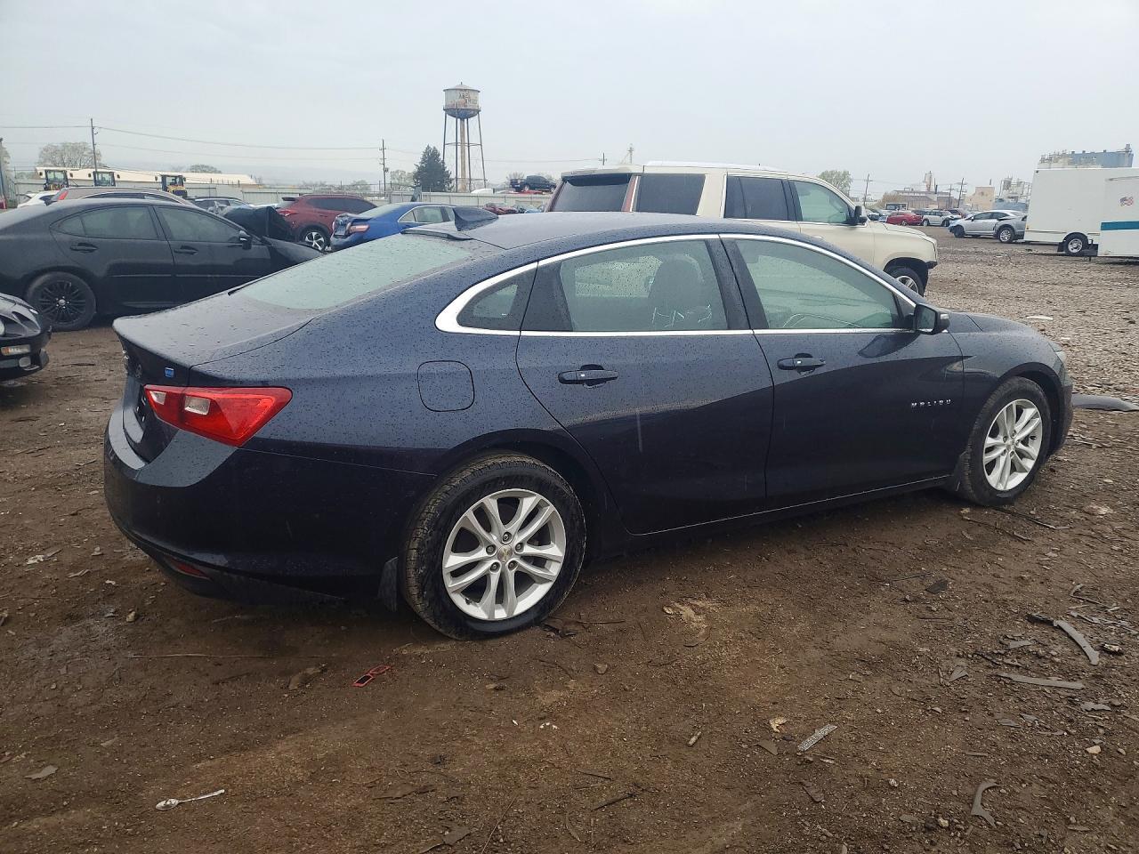 2016 Chevrolet Malibu Hybrid - Image 3